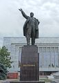Lenin statue in Bishkek.jpg